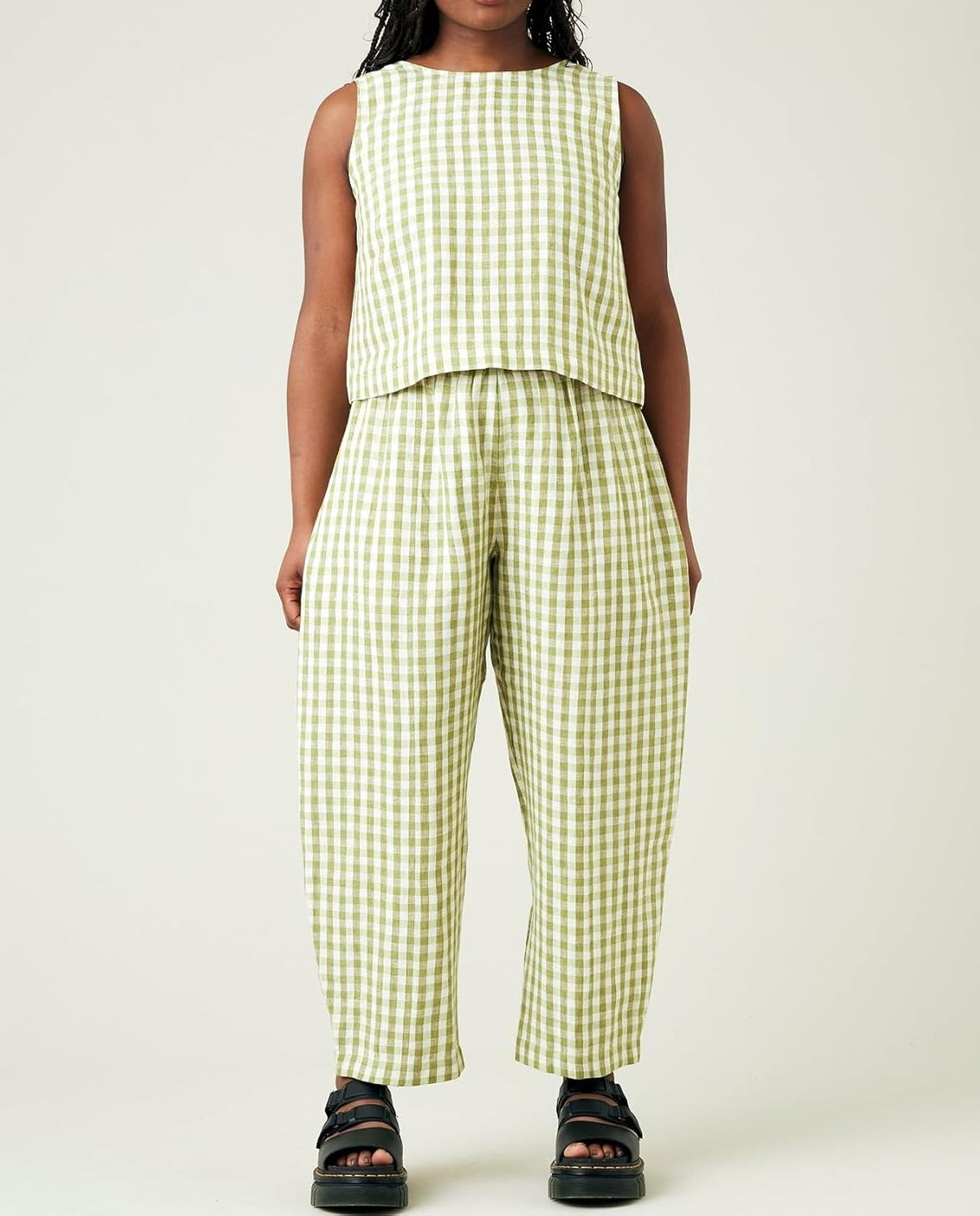 Women's Gingham Sleeveless Tank Top & Barrel Pants Set