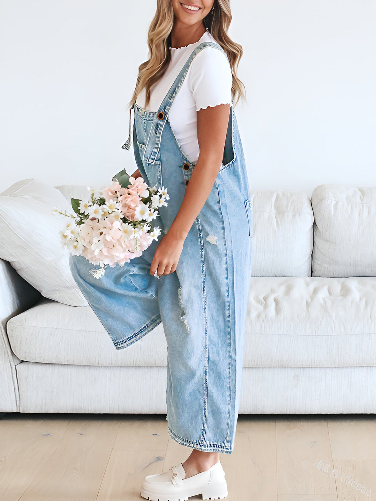 Distressed Buttons Square Neck Sleeveless Loose Denim Jumpsuits