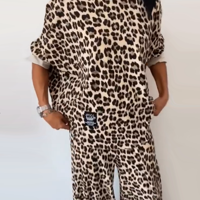 Round-Neck Leopard Print Tops ＆ Pants Two-Piece Set